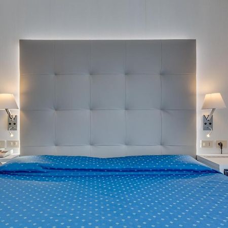 Hotel Garni' Serena Caorle Bagian luar foto
