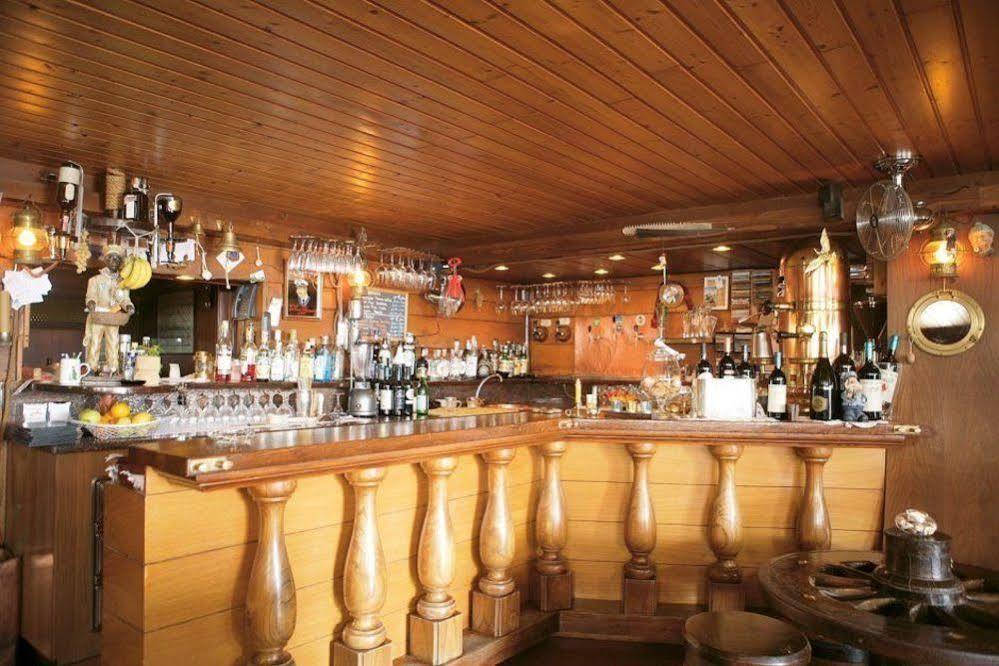 Hotel Garni' Serena Caorle Bagian luar foto